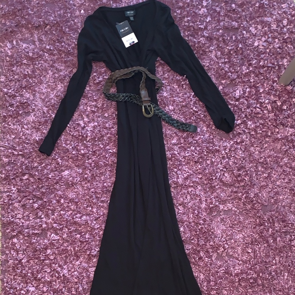 Fall Black Maxi Dress (NWT) - Picture 1 of 4